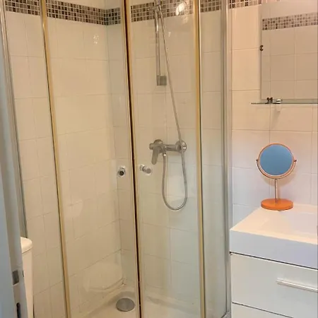 Umbaa - Cute Apartment